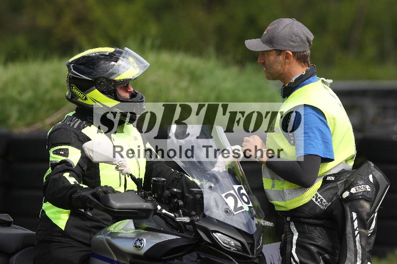 /Archiv-2025/10 23.04.2025 Cornu Master School ADR/gruen-vert/26